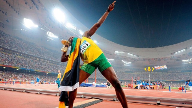 开云体育链接-CBA推动中国篮球全面职业化，当前中国篮球运动推进职业化进程的关键