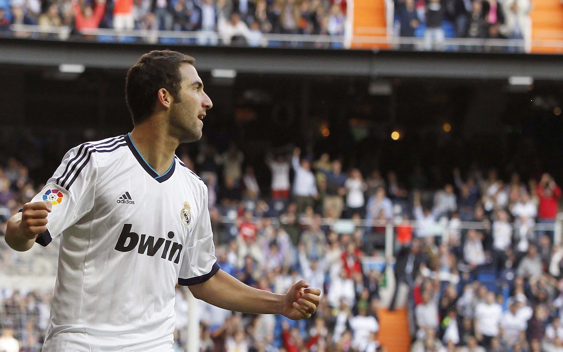 马里特·斯滕伯根100米自由泳赛场表现稳健